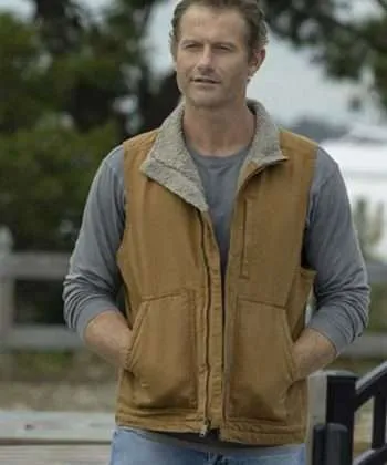 James Badge Dale Hightown Ray Abruzz Brown Vest
