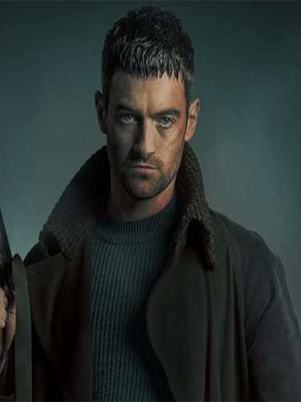 Dampyr Stuart Martin Brown Coat