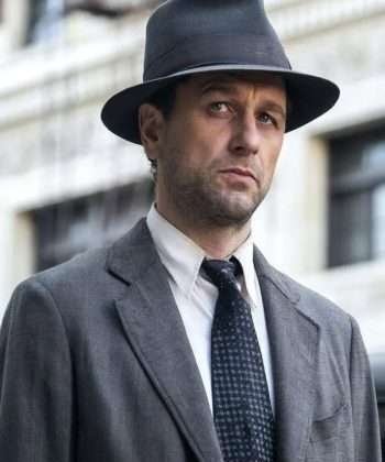 Matthew Rhys TV Series Perry Mason 2020 Grey Suit