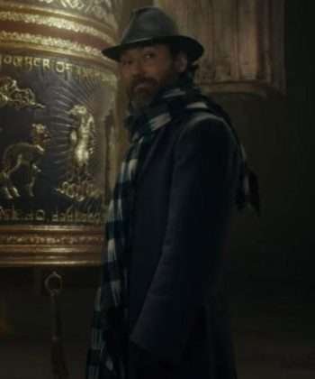 Jude Law Fantastic Beasts The Secrets of Dumbledore Black Coat