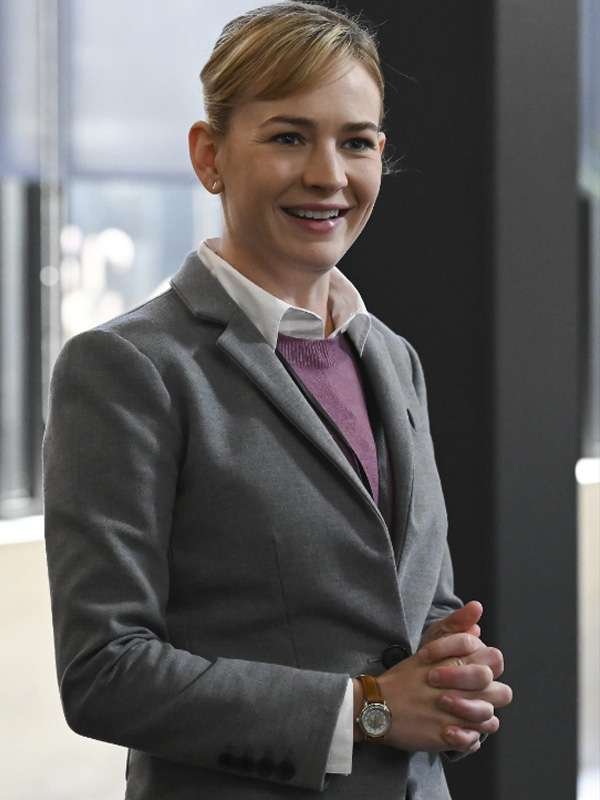 Britt Robertson The Rookie: Feds Laura Stensen Gray Blazer Coat