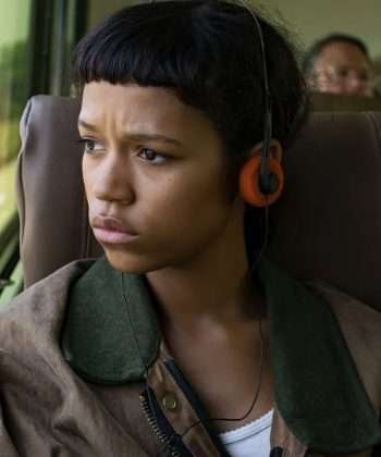 Bones and All 2022 Taylor Russell Brown Jacket