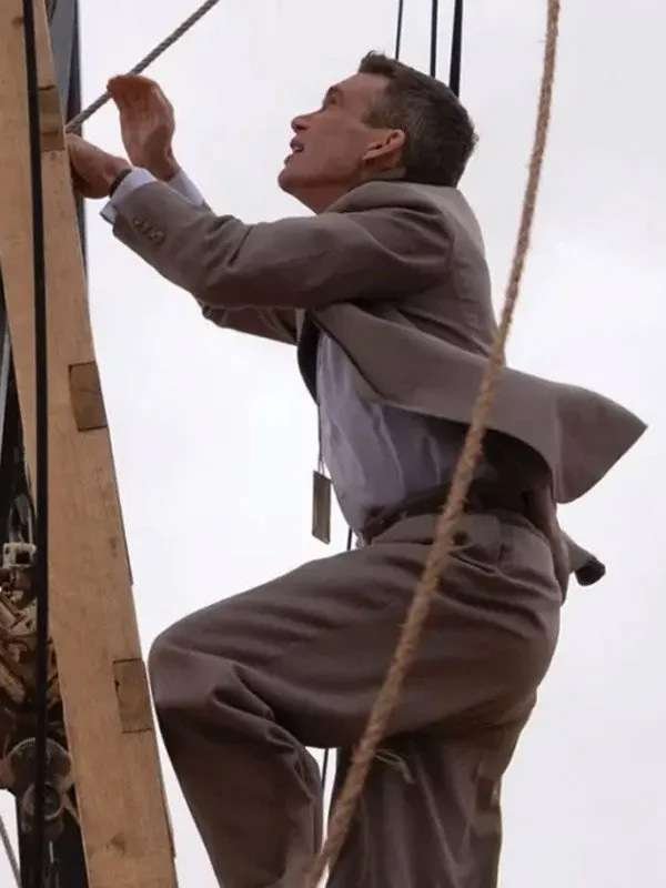 Oppenheimer 2023 Cillian Murphy Brown Suit