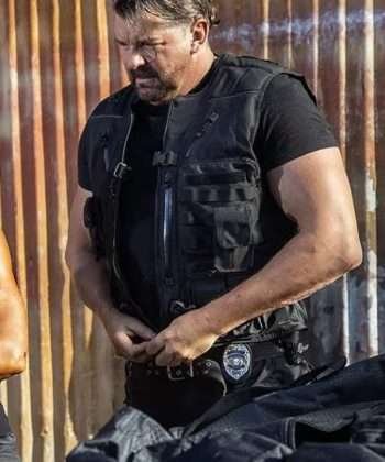 Kevin Porter Legend of the White Dragon 2023 Lighthouse Black Vest