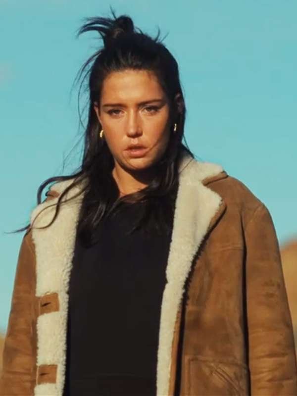 Adèle-Exarchopoulos-Shearling-Jacket