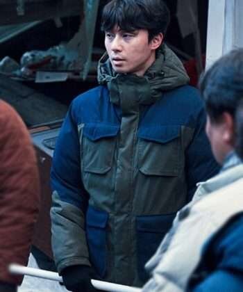 Park-Seo-Joon-Blue-and-Grey-Jacket