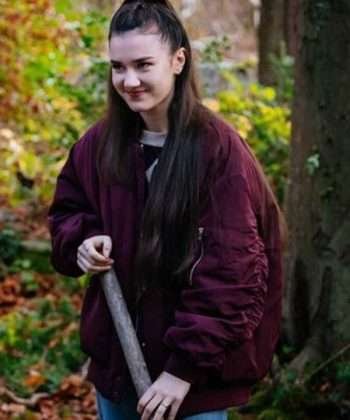 Rose-O'Neill-Harry-Wild-S02-Jacket