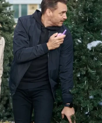 Erik Athavale A Christmas Cookie Catastrophe Black Jacket